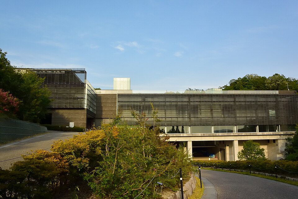 セラミックパークMINOの全景